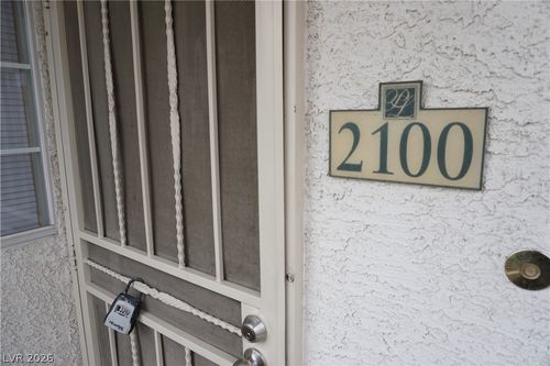 2100-1405 S Nellis Blvd, Las Vegas, NV, 89104-5844 | Card Image