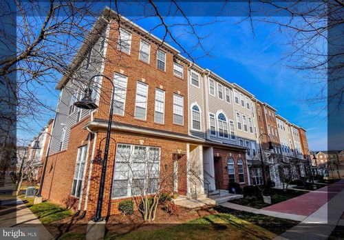 15260 Rosemont Manor Dr, HAYMARKET, VA, 20169-6247 | Card Image