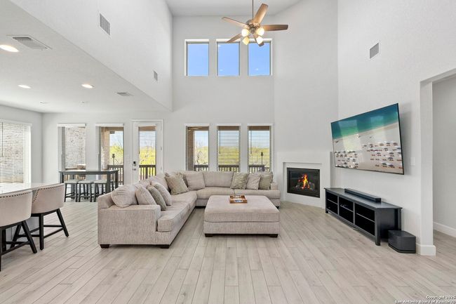 14043 May Mist, House other with 4 bedrooms, 4 bathrooms and null parking in San Antonio TX | Image 5