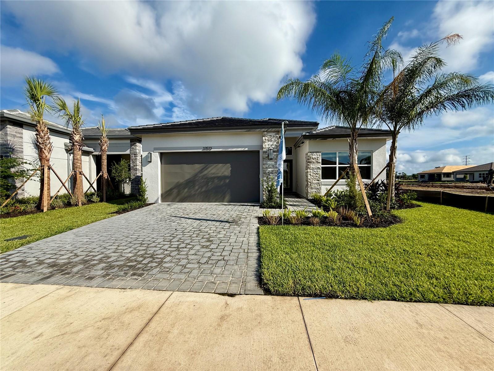 Residential in WESLEY CHAPEL 2