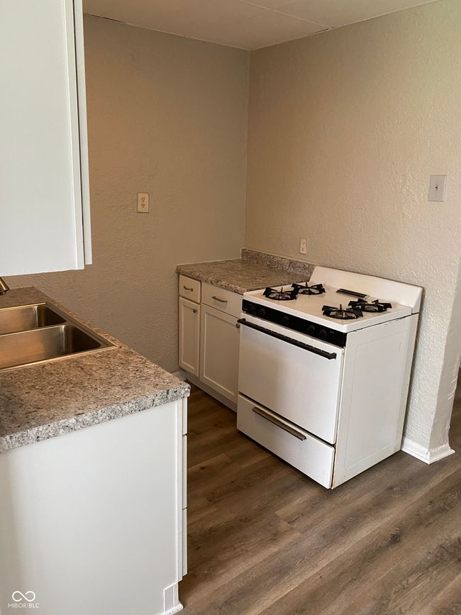 APT-1 - 1234 S Sheffield Ave, Condo with 2 bedrooms, 1 bathrooms and null parking in Indianapolis IN | Image 8