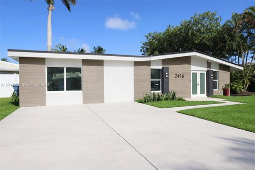 2416 Ne 19th Ter, Wilton Manors, FL, 33305-1512 | Card Image