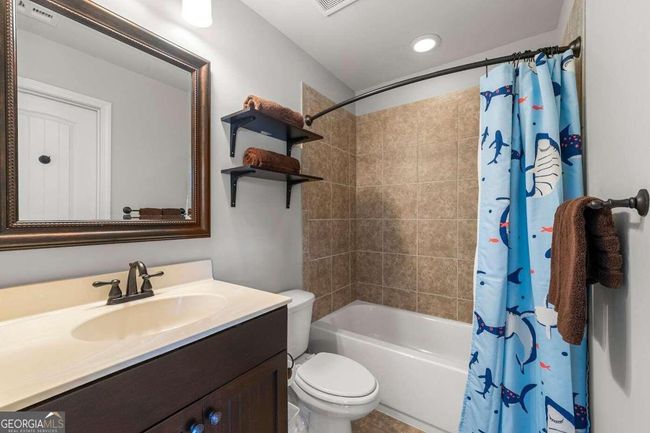 2045 Marcia Overlook Dr, House other with 6 bedrooms, 5 bathrooms and null parking in Cumming GA | Image 34