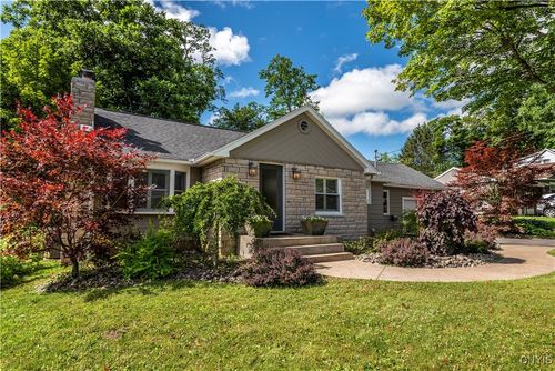 23 Root St, New Hartford, NY, 13413-2531 | Card Image
