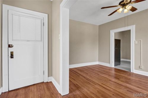 1e-4003 Humphrey St, Saint Louis, MO, 63116-3848 | Card Image