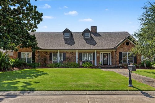 25 Chateau Haut Brion Dr, Kenner, LA, 70065-2018 | Card Image