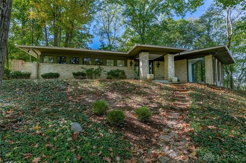 701 E Schantz Ave, Oakwood, OH, 45419-3816 | Card Image