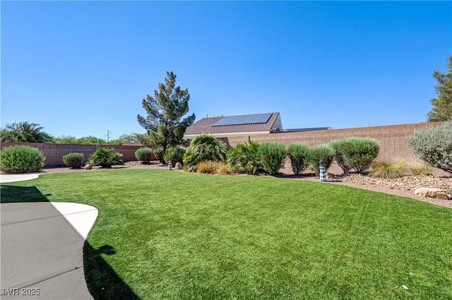 8204 Turbys Treehouse Pl, House other with 4 bedrooms, 3 bathrooms and null parking in Las Vegas NV | Image 73