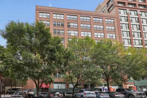 511-621 S Plymouth Ct, Chicago, IL, 60605-1856 | Card Image