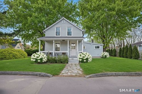 53 Maple St, Darien, CT, 06820-5208 | Card Image