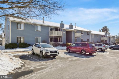 1712 Morris Ct, NORTH WALES, PA, 19454-1054 | Card Image