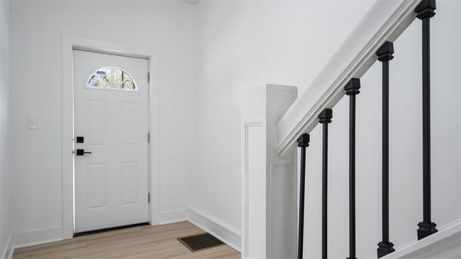 241 N Graham St, House other with 4 bedrooms, 2 bathrooms and null parking in Pittsburgh PA | Image 5