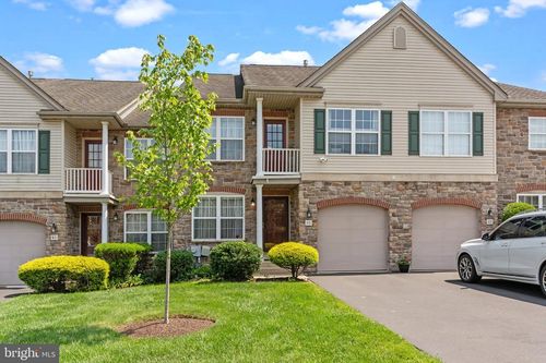 45 Sunrise Ct, FEASTERVILLE TREVOSE, PA, 19053-6464 | Card Image