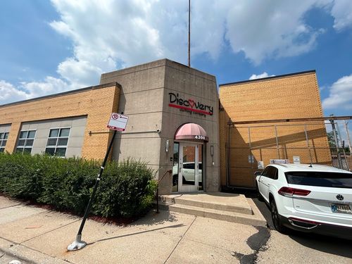 4300 N Knox Ave, Chicago, IL, 60641-1905 | Card Image