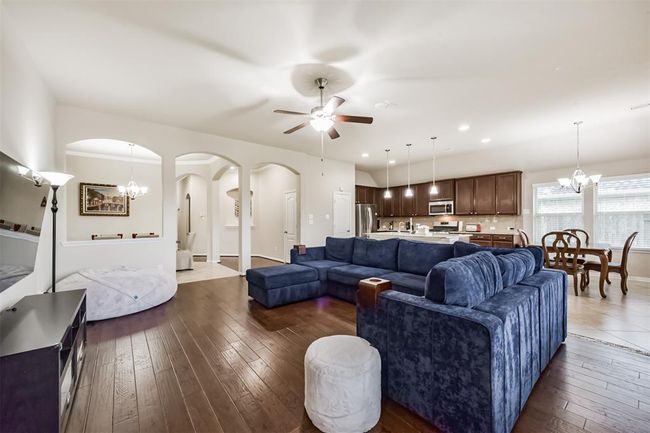 2012 Post Oak Ct, House other with 4 bedrooms, 2 bathrooms and 3 parking in Pearland TX | Image 7