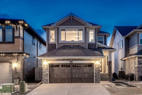 19 W Grove Pl Sw, Calgary, AB, T3H1Z4 | Card Image