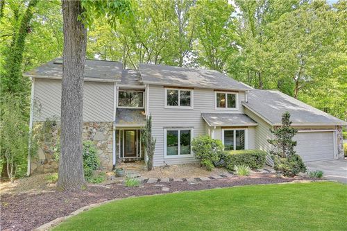 345 Clear Creek Ct, Roswell, GA, 30076-3013 | Card Image