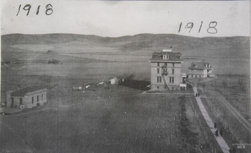 2480 Galey St, Weiser, ID, 83672-2621 | Card Image