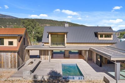 Infinity Edge pool and wonderful outdoor entertaining area | Image 3