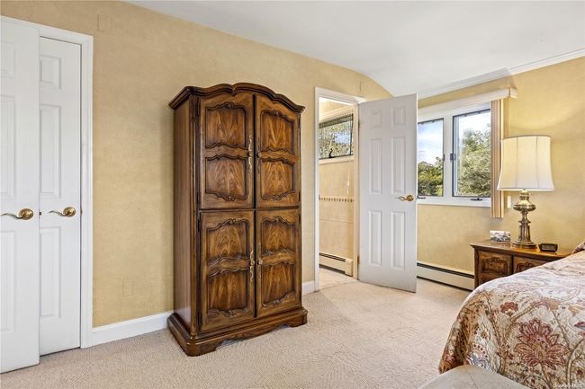 Primary Bedroom | Image 17