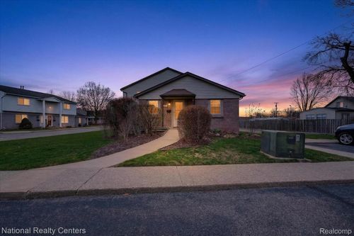 38220 Carolon Blvd, Westland, MI, 48185-8700 | Card Image