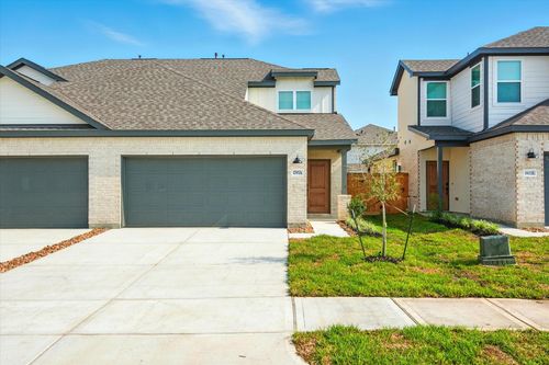 b-1794 N Peach Creek Dr, Dayton, TX, 77535-9104 | Card Image