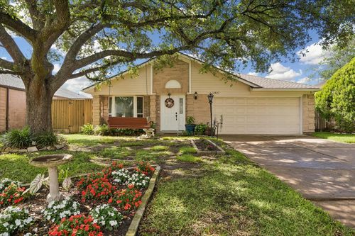12827 Sandri Ln, Houston, TX, 77077-5691 | Card Image