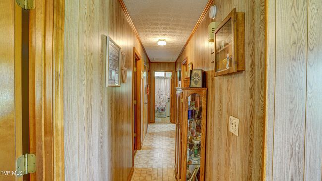 683 Ridge Dr, House other with 3 bedrooms, 2 bathrooms and null parking in Piney Flats TN | Image 13