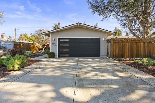 3274 Todd Way, San Jose, CA, 95124-2243 | Card Image