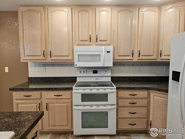 Double oven and microwave oven | Image 10