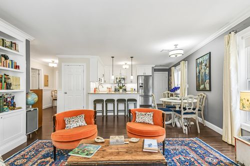 2-104 Main St, Amesbury, MA, 01913-2809 | Card Image