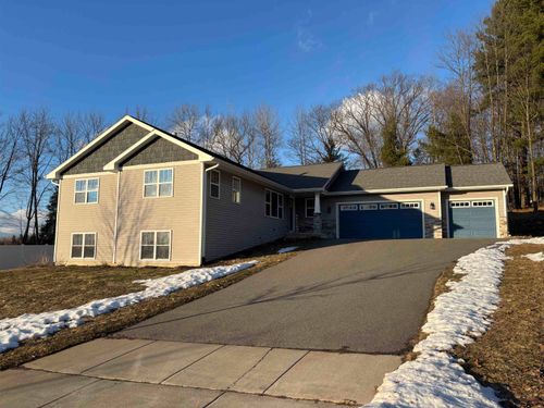 105 S 66th Ave, Wausau, WI, 54401-9436 | Card Image