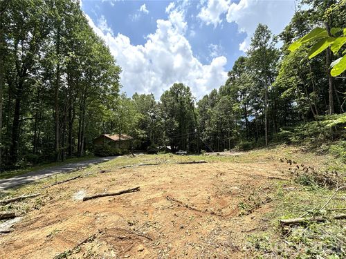 21 Club Crest Dr, Maggie Valley, NC, 28751-8614 | Card Image