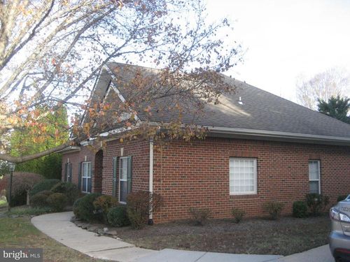 180 Carriage Chase Cir, WARRENTON, VA, 20186-3077 | Card Image