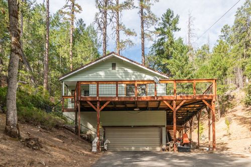 100 Carr Pl, Lewiston, CA, 96052-9522 | Card Image