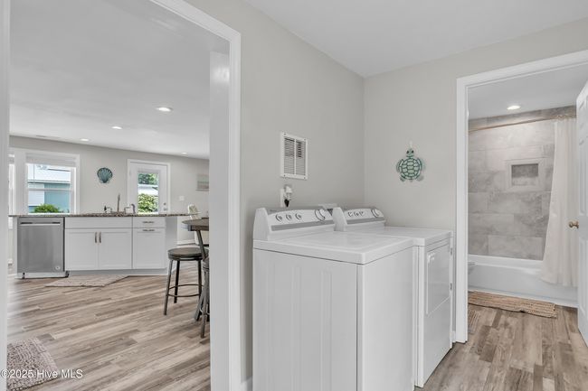 1057 Salter Path Rd, House other with 2 bedrooms, 2 bathrooms and null parking in Salter Path NC | Image 17