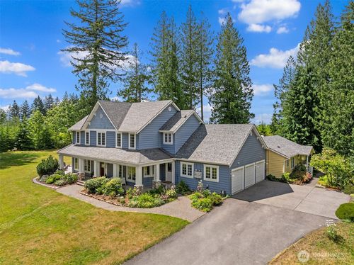 2905 357th Ave Se, Fall City, WA, 98024-9404 | Card Image