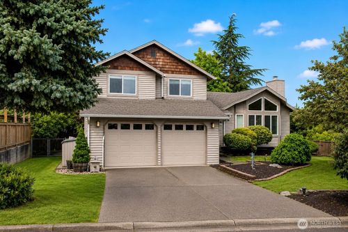 2411 T Street Nw, Auburn, WA, 98001 | Card Image