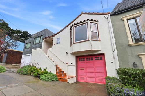 4370 Cesar Chavez St, San Francisco, CA, 94131-1817 | Card Image