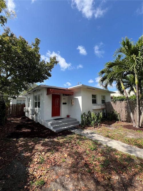 154-150 Ne 59th St, Miami, FL, 33137-2006 | Card Image