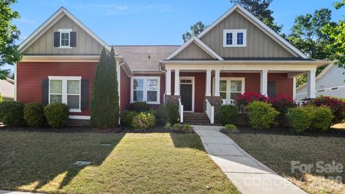 1226 Kings Bottom Dr, Fort Mill, SC, 29715-7609 | Card Image