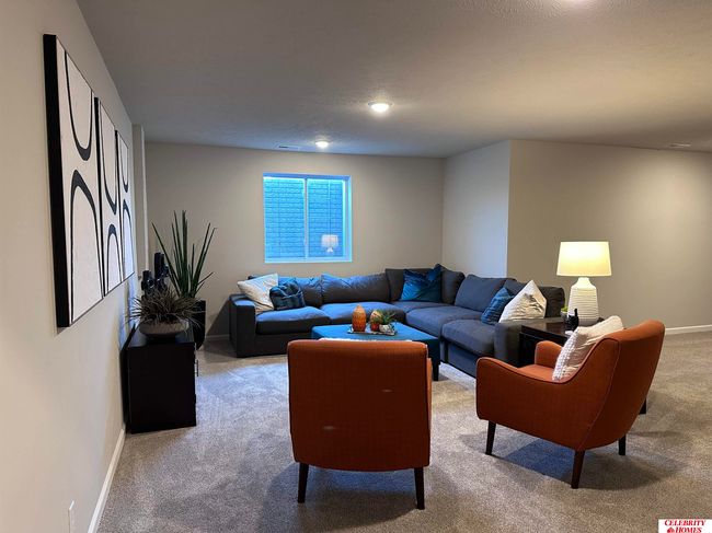 8207 N 175 Th Ave, House other with 3 bedrooms, 2 bathrooms and 3 parking in Bennington NE | Image 15
