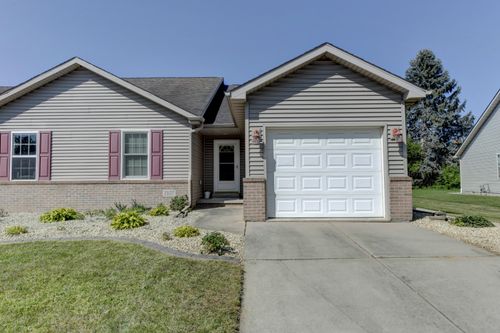 1107 Pine Creek Road Road, Valparaiso, IN, 46383 | Card Image