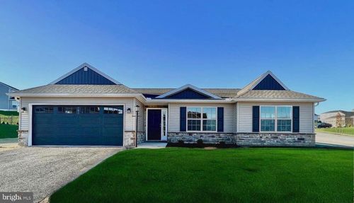 01 Gardenia Ln, LEBANON, PA, 17042 | Card Image