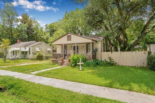 2735 Constitution Ave, North Charleston, SC, 29405-8605 | Card Image