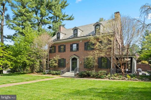 8219 Saint Martins Ln, PHILADELPHIA, PA, 19118-4120 | Card Image