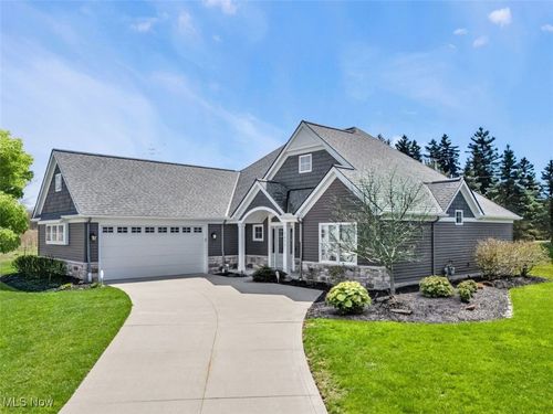 7571 Silverleaf Ct, Sagamore Hills, OH, 44067-3314 | Card Image