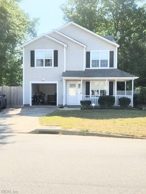 102 Berkshire Blvd, Suffolk, VA, 23434-9115 | Card Image