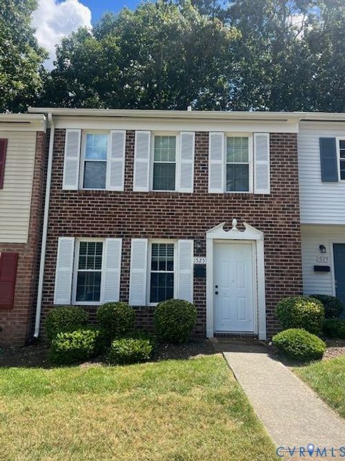 1525 Heritage Hill Cir, Henrico, VA, 23238-4318 | Card Image