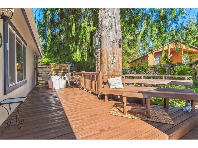 68938 E Cedar Hill Loop, House other with 3 bedrooms, 2 bathrooms and 2 parking in Welches OR | Image 22